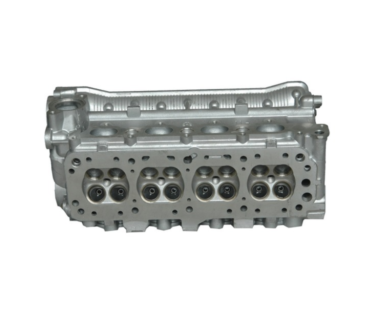 汽车发动机缸盖